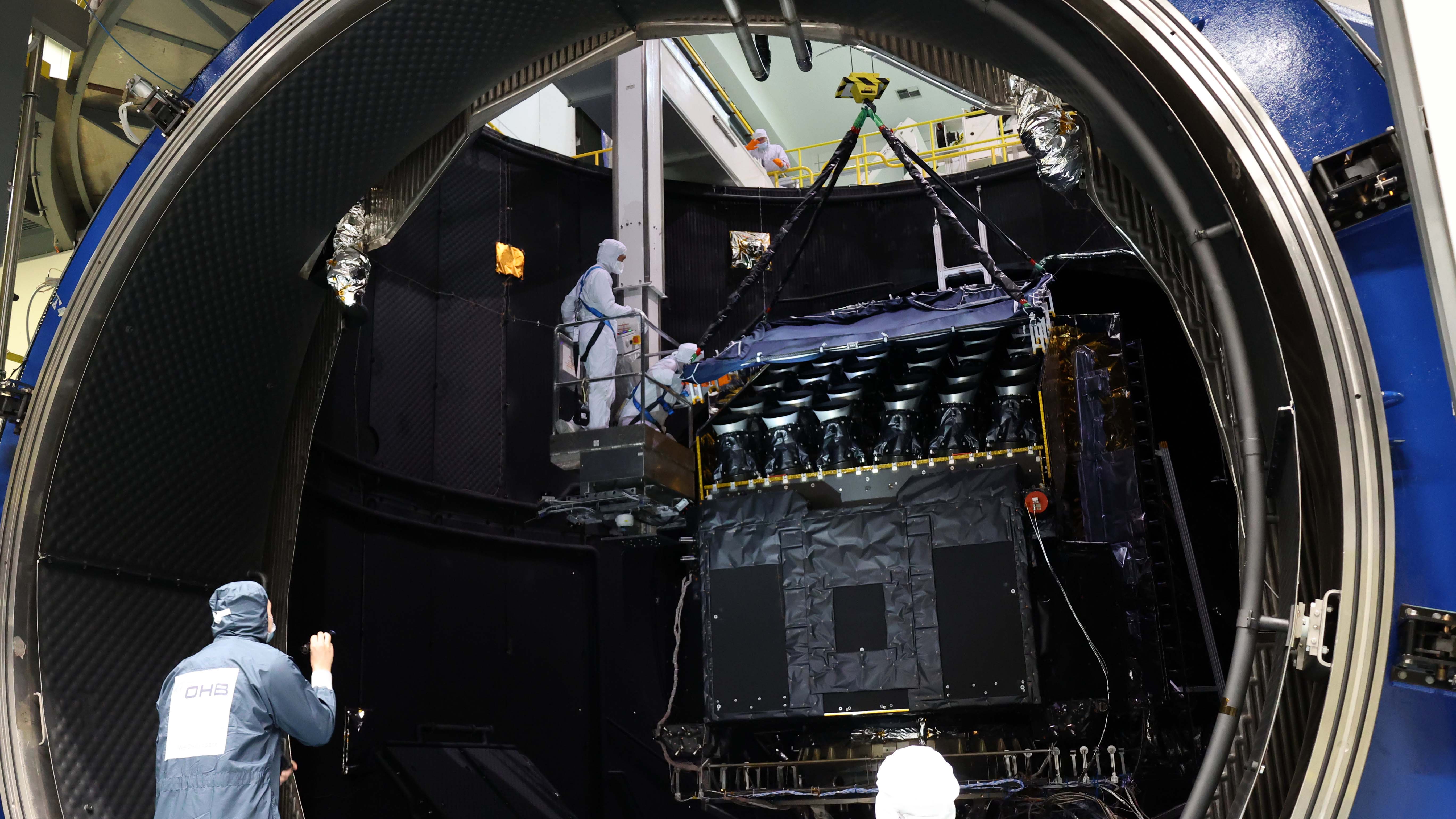 Plato : le chasseur d’exoplanètes expérimente les conditions de l’espace | CNES