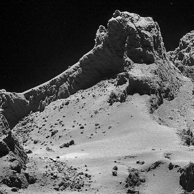 La comète 67P/Churyumov-Gerasimenko sous l’œil de Rosetta