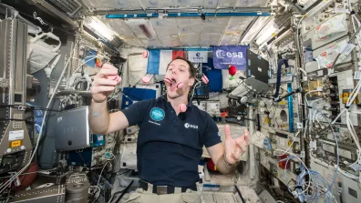 Thomas Pesquet à bord de la Station spatiale internationale en 2017.