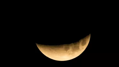 L’ombre de la Terre sur la Lune, lors d’une éclipse lunaire, permet d’observer la rotondité de la planète.