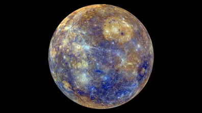Mercure photographiée par la sonde américaine Messenger en 2011. 