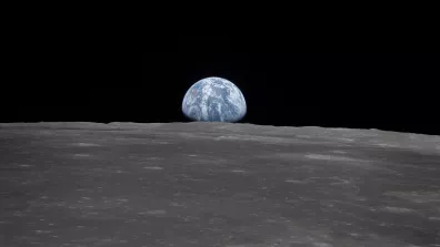 Lever de Terre depuis la Lune, photo prise depuis le module de commande d’Apollo 11.
