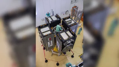 Les satellites Galileo sont lancés par des fusées Soyouz, Ariane 5, Ariane 6 et Falcon 9. Deux ou quatre satellites sont placés simultanément en orbite, comme sur cette photo pour un lancement d'Ariane 5 depuis notre Centre spatial guyanais