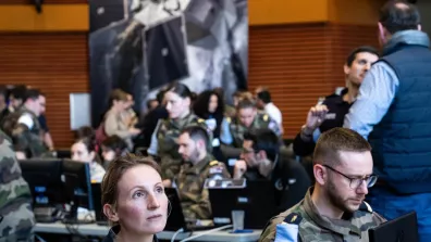 Au coeur de l'exercice immersif AsterX au Centre spatial de Toulouse.