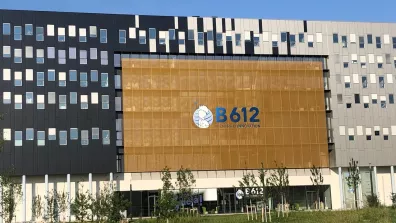 Bâtiment du centre d'innovation B612, vu depuis l'extérieur