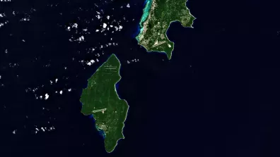 Image satellite des îles Mariannes du Nord (Saipan, Tinian et Aguijan)