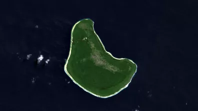 Image satellite de Makatea, atoll d'origine corallienne