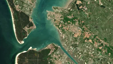 Image satellite du bassin de Marennes-Oléron, entre les estuaires de la Charente et de la Gironde