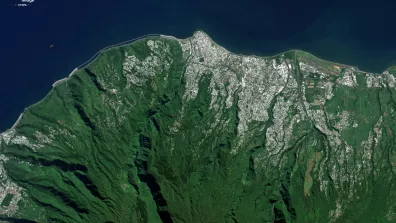 image satellite de l'océan indien, l'ile de la Réunion