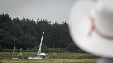 Lancement dédiée aux fusées