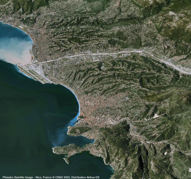 Image satellites de Pléiades des inondations dans le Var