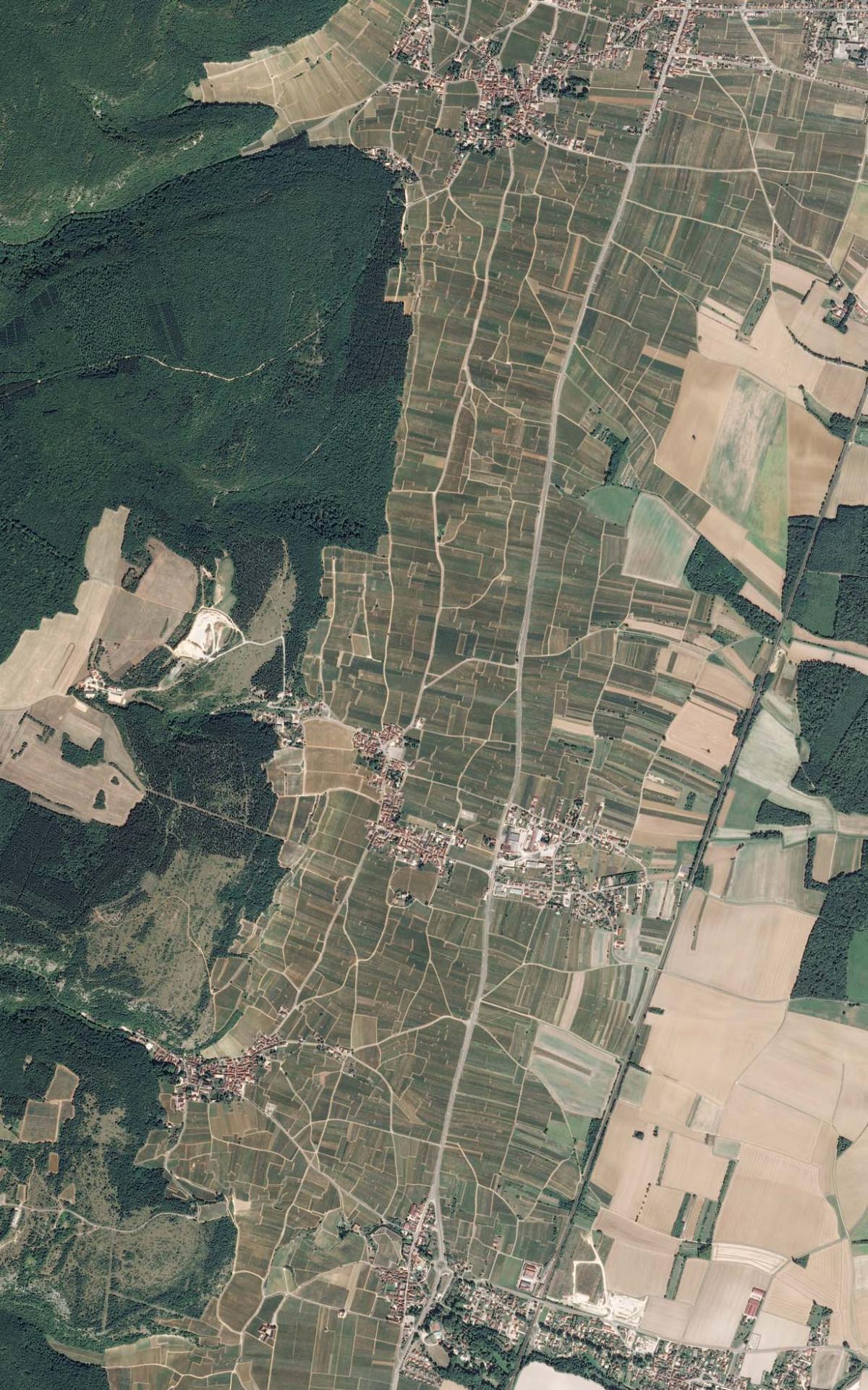Image satellite de Gevrey-Chambertin