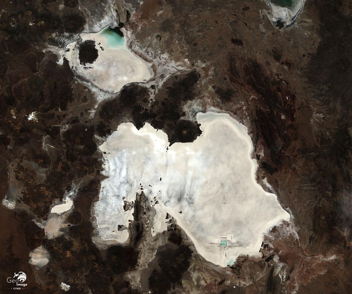 Image satellite du salar d'Uyuni, dans les Andes, au sud-ouest de la Bolivie