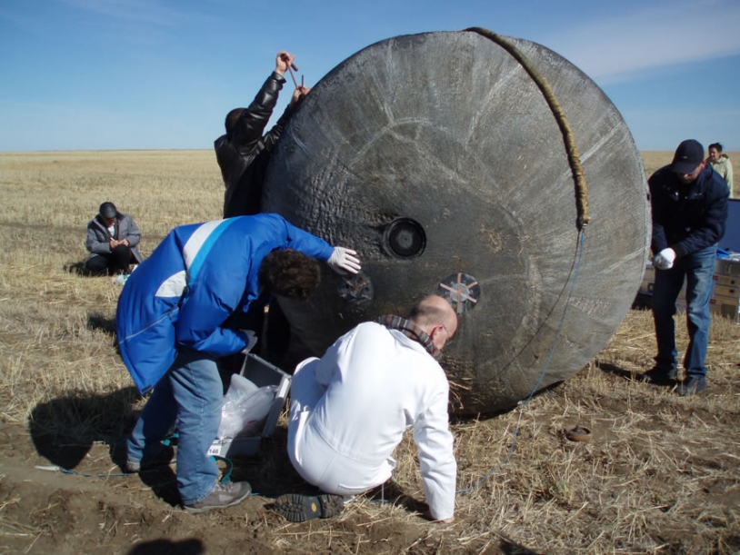 The Foton capsule back on Earth in Kazakhstan