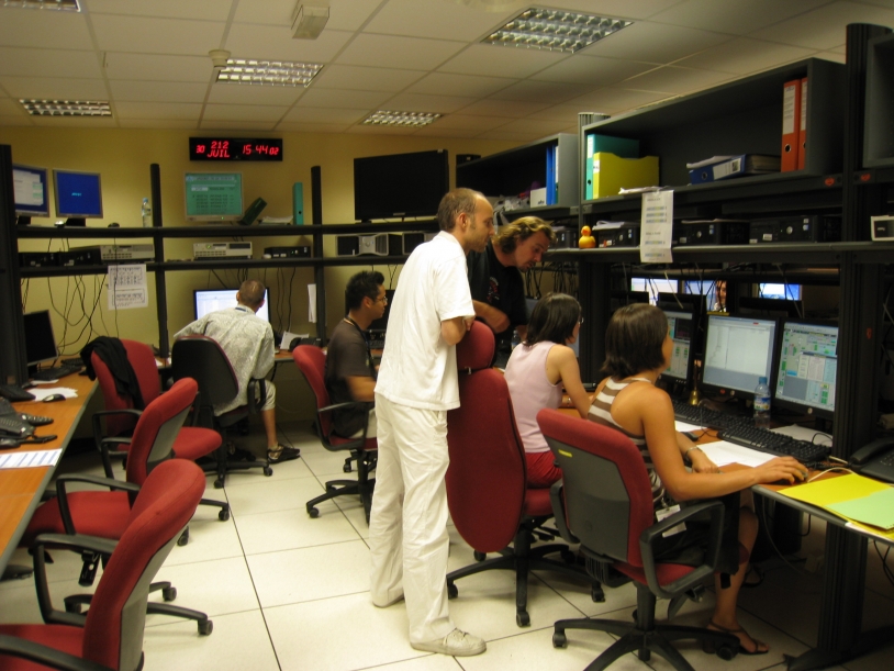 Jason-2 mission control centre at CNES in Toulouse. Credits: CNES.