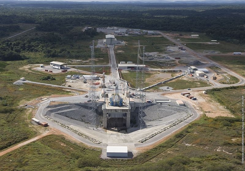 Avancement du chantier Soyouz en Guyane en novembre 2009. Crédits : CNES/ESA/Arianespace/P. Baudon.