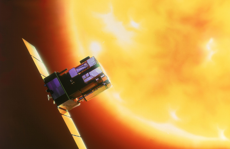 Le satellite SOHO est en orbite depuis 1995. Crédits : ESA.