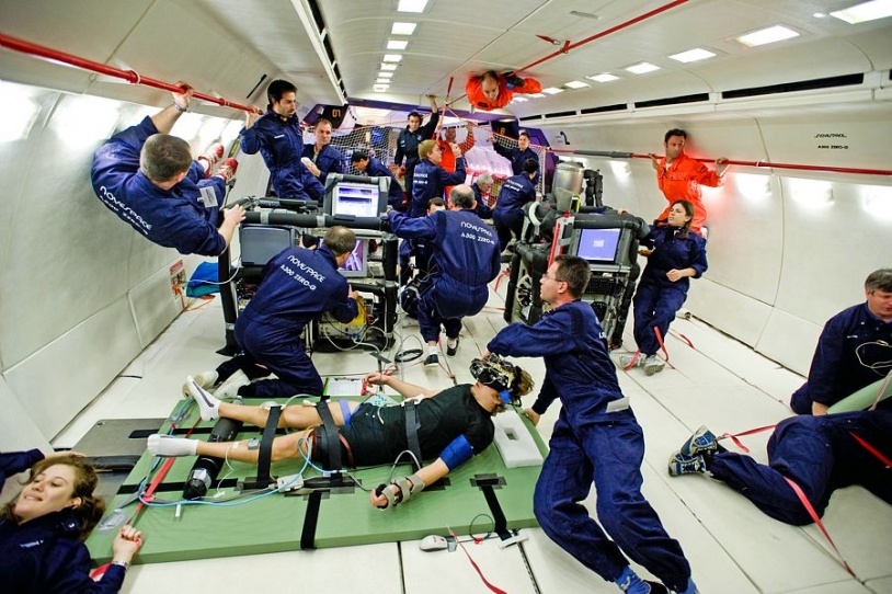 Science experiments on the A300 Zero-G. Credits: CNES, Novespace.