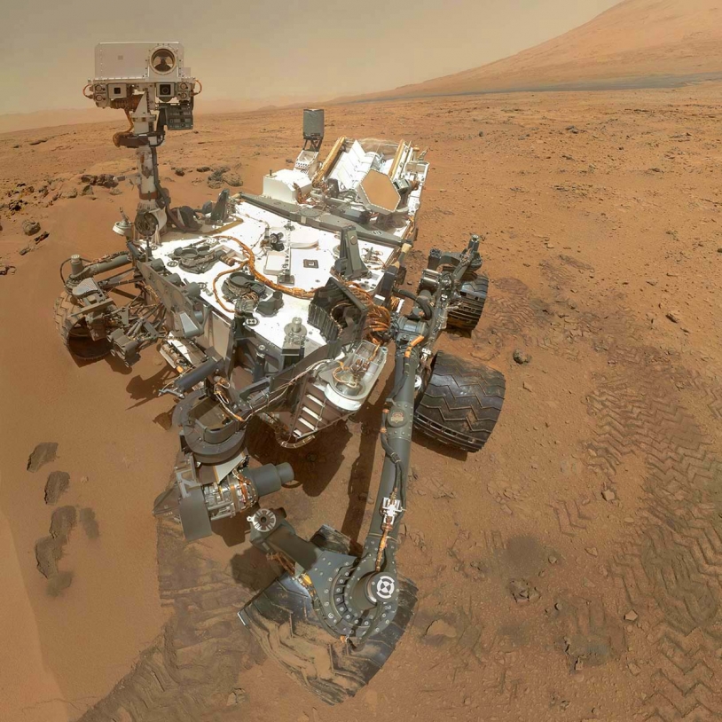 Self-portrait of Curiosity on Mars. Credits: NASA/JPL-Caltech/MSSS.