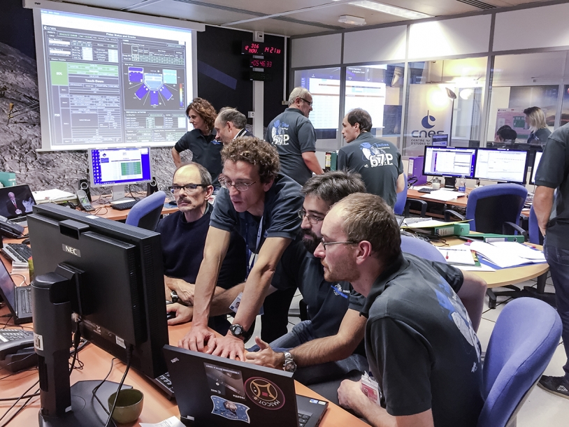 Dans les locaux du SONC (CNES, Toulouse), le mercredi 12 novembre 2014, pour l’atterrissage de Philae sur le noyau de la comète 67P. Crédits : CNES/G.Cannat.