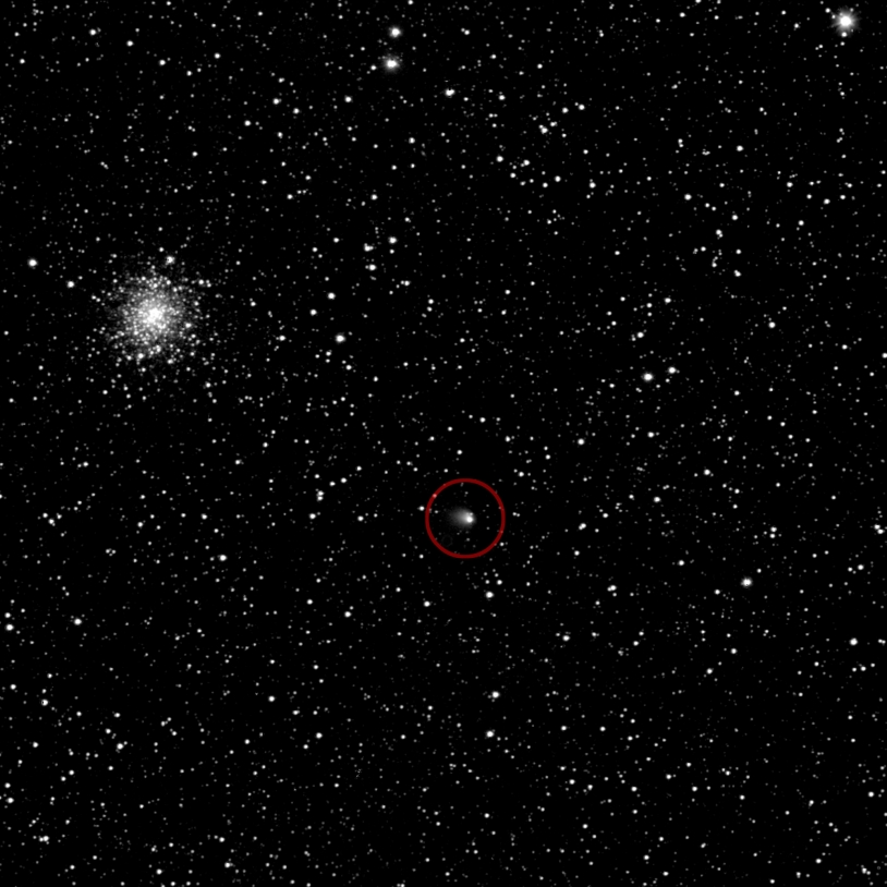 1ere photo de Chury prise par la sonde Rosetta Sur cette image, prise le 21/03/14, on aperçoit la comète Chury, à 5 millions de km, dans le cercle rouge. La photo a été prise par la caméra Osiris de Rosetta. Crédits : ESA/OSIRIS-Team.